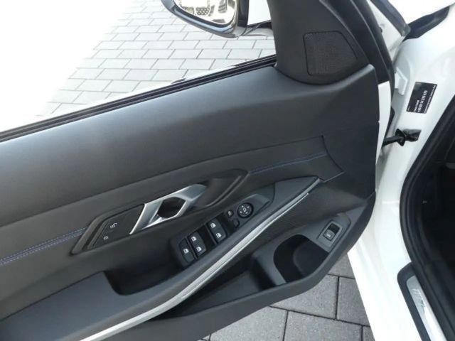 BMW 320 320i Touring