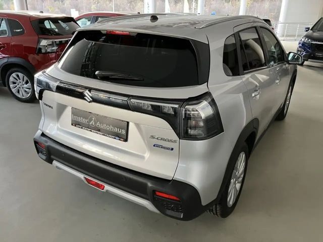 Suzuki S-Cross AllGrip Hybrid