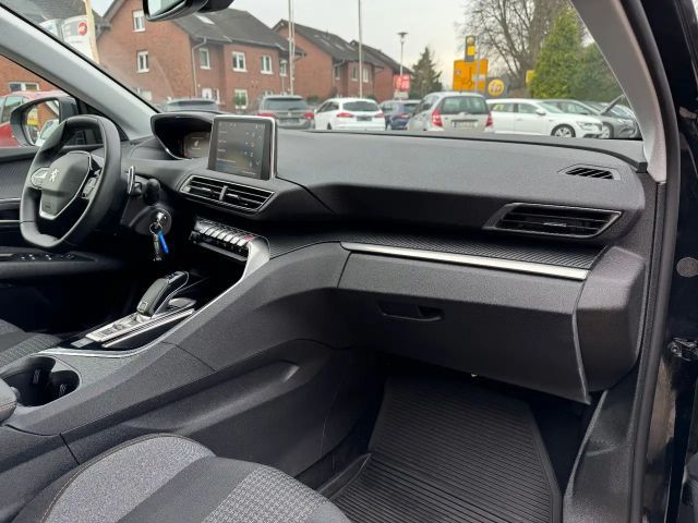 Peugeot 3008 Active Pack