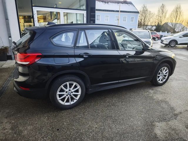 BMW X1 Advantage pakket sDrive18i