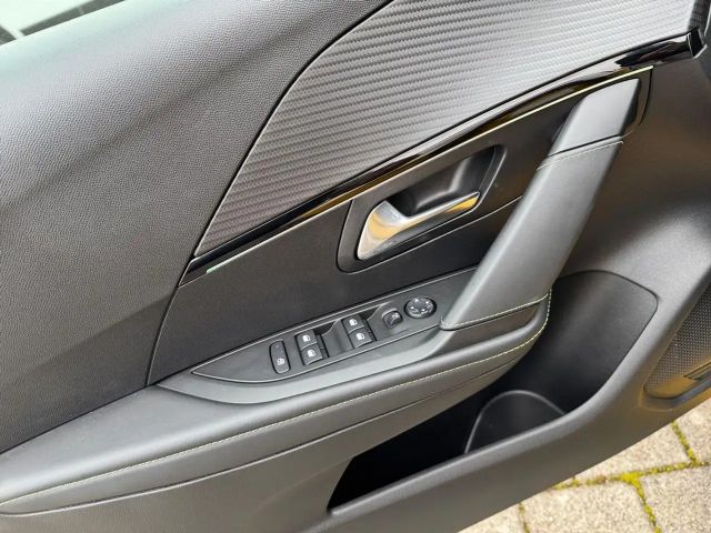 Peugeot E-208 GT-Line