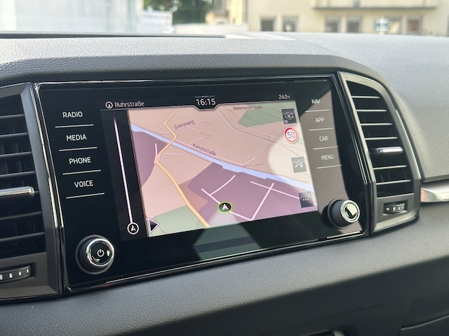 Skoda Karoq 1.5 TSI Tour