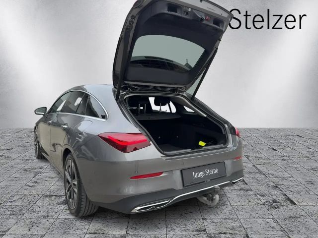 Mercedes-Benz CLA 200 CLA 200 d Shooting Brake