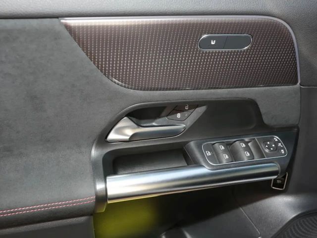 Mercedes-Benz EQA 250 AMG Line