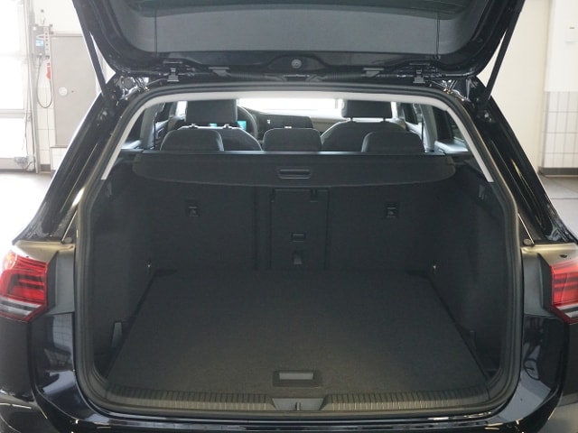 Volkswagen Golf 1.5 eTSI Golf VIII Variant