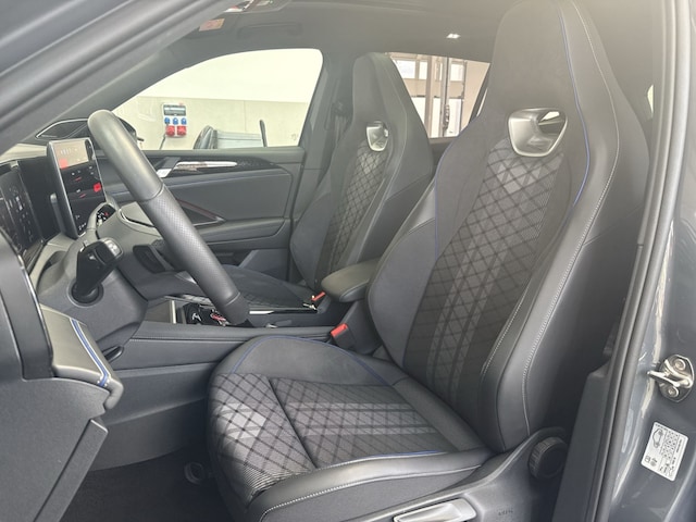 Volkswagen Tiguan 4Motion DSG R-Line