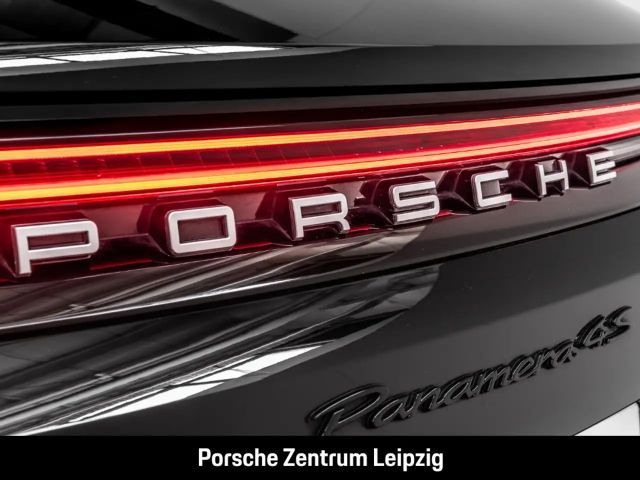 Porsche Panamera 4S E-Hybrid