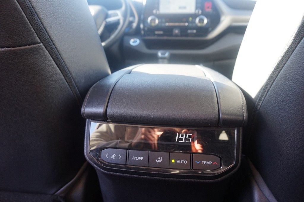 Toyota Highlander 5-deurs Basis