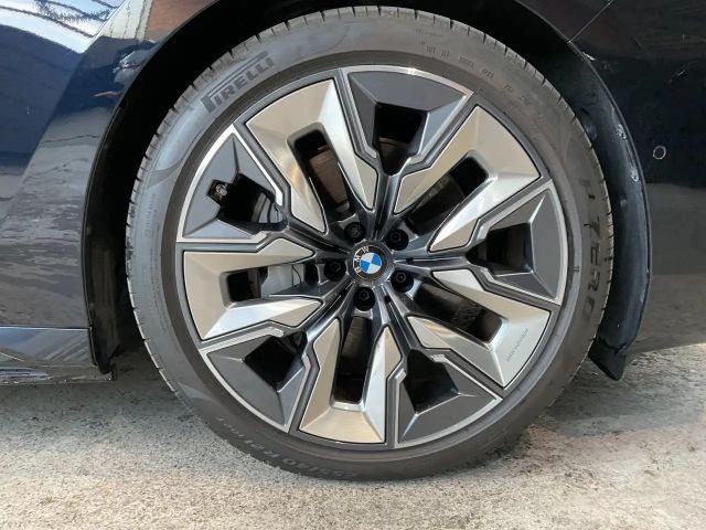 BMW i7 M-Sport Sedan xDrive60
