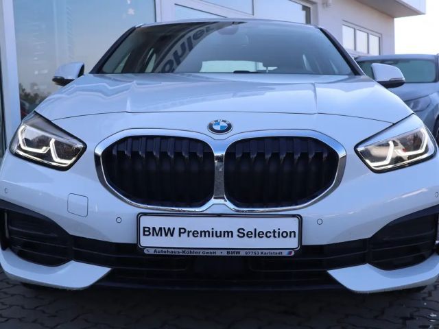 BMW 118 118i Advantage pakket Sedan