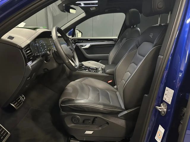 Volkswagen Touareg IQ.Drive R-Line