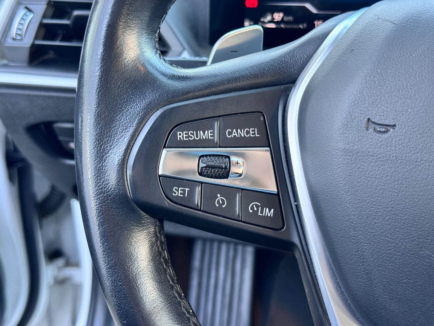 BMW 330 330e Touring xDrive