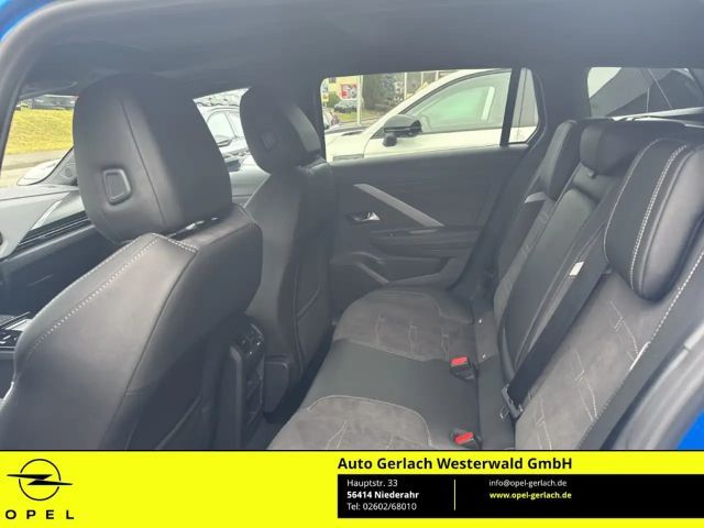 Opel Astra Sports Tourer Ultimate