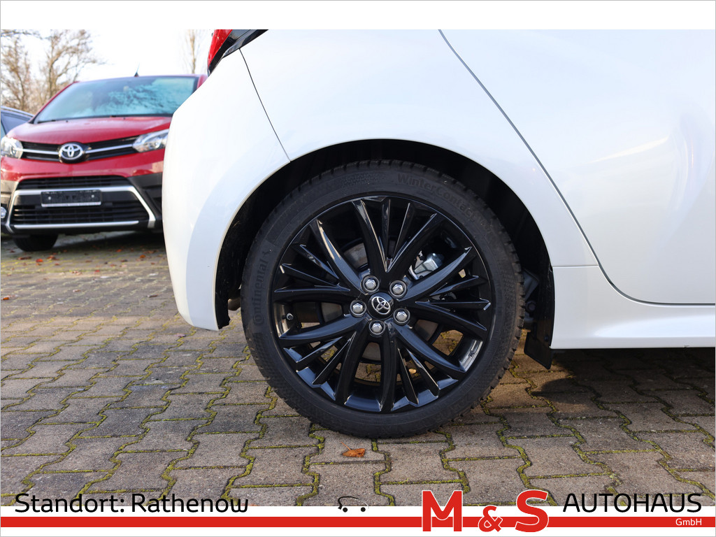 Toyota Yaris 5-deurs Plus Style