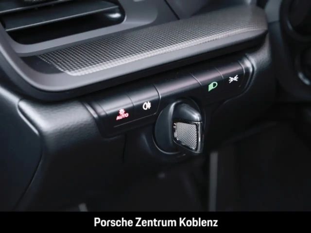 Porsche 992 Cabrio Carrera GTS