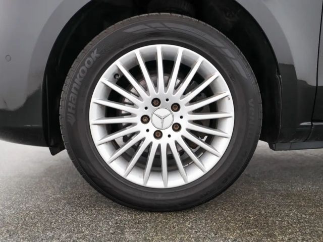 Mercedes-Benz V 220 Limousine Lang V 220 d