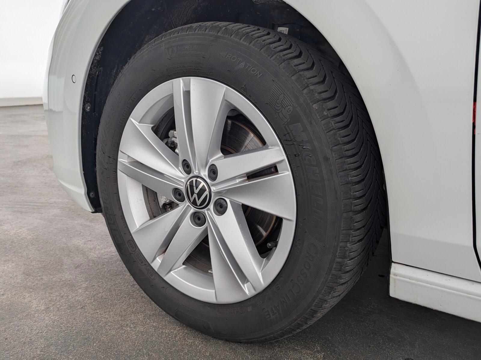 Volkswagen Golf 1.5 TSI Golf VIII Life