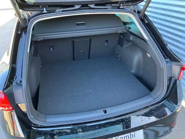 Seat Leon DSG Style e-Hybrid