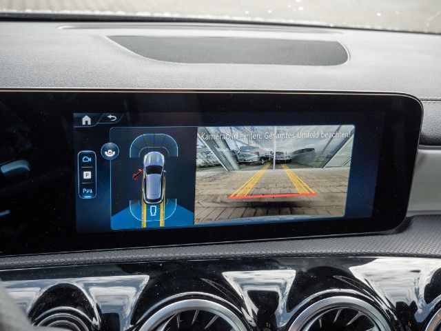 Mercedes-Benz CLA 180 Shooting Brake