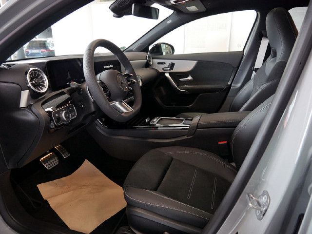 Mercedes-Benz A 250 4MATIC