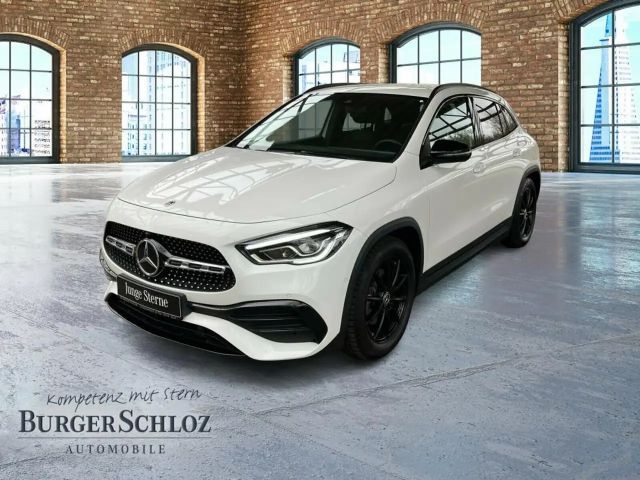 Mercedes-Benz GLA 200 AMG Line
