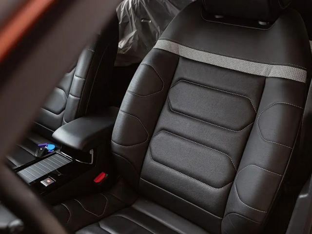 Citroën C4 BlueHDi Shine