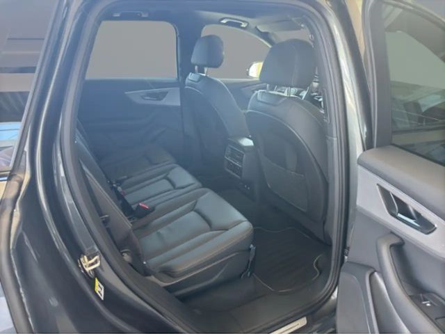 Audi Q7 50 TDI Quattro S-Line