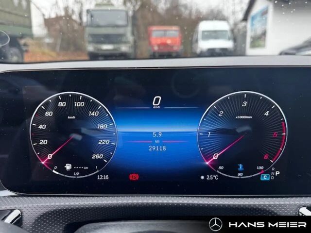 Mercedes-Benz A 220 A 220 d AMG Line