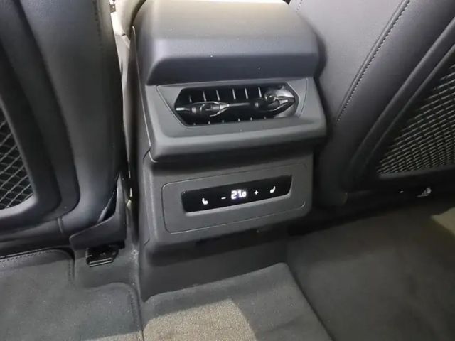 Audi S6 e-tron e-tron