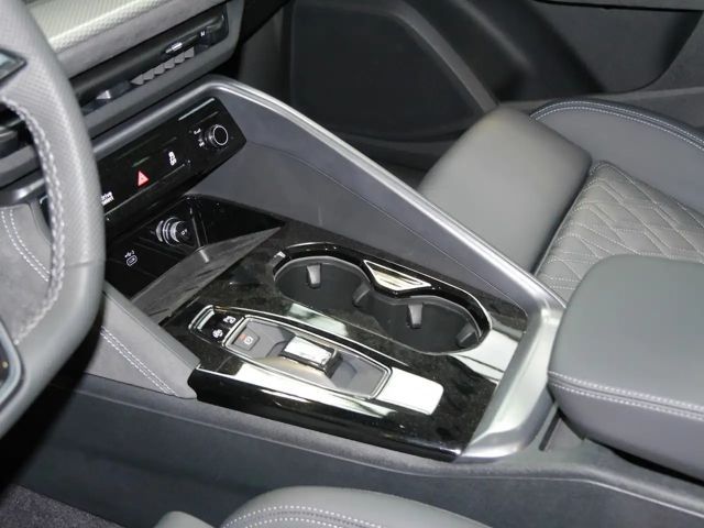 Audi SQ5 S-Tronic