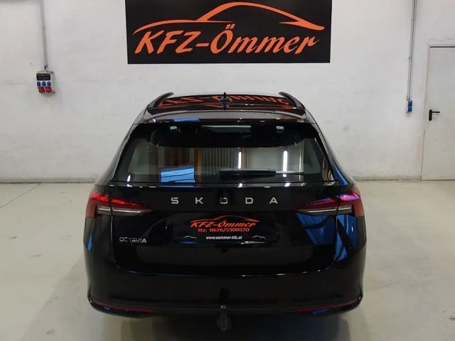 Skoda Octavia Kombi 2,0 TDI AHK,SHZ,LED,Alufelgen,digital Coc...