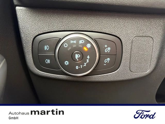 Ford Focus Cool & Connect