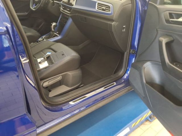 Volkswagen T-Roc BeatsAudio DCC-Fahrwerk Panoramadach