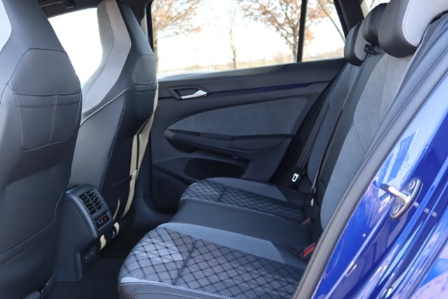 Volkswagen Golf 1.5 TSI DSG Style Variant