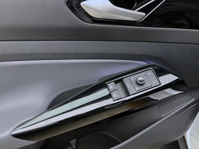 Volkswagen ID.4 IQ.Drive Performance Pure