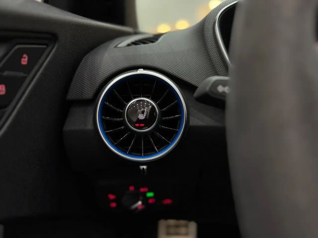 Audi TT 40 TFSI Cabriolet S-Line