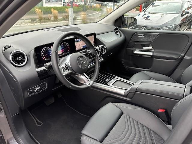 Mercedes-Benz B 200 Progressive Sedan