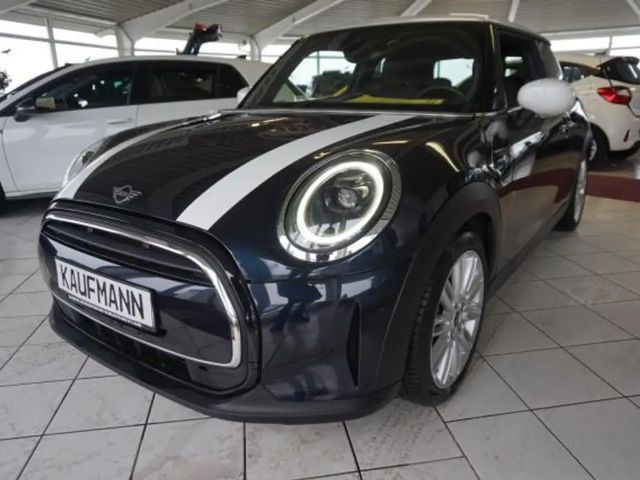 MINI Cooper COOPER 1,5 CAMDEN LEDER NAVI LED SHZ TEMPOMAT 17"