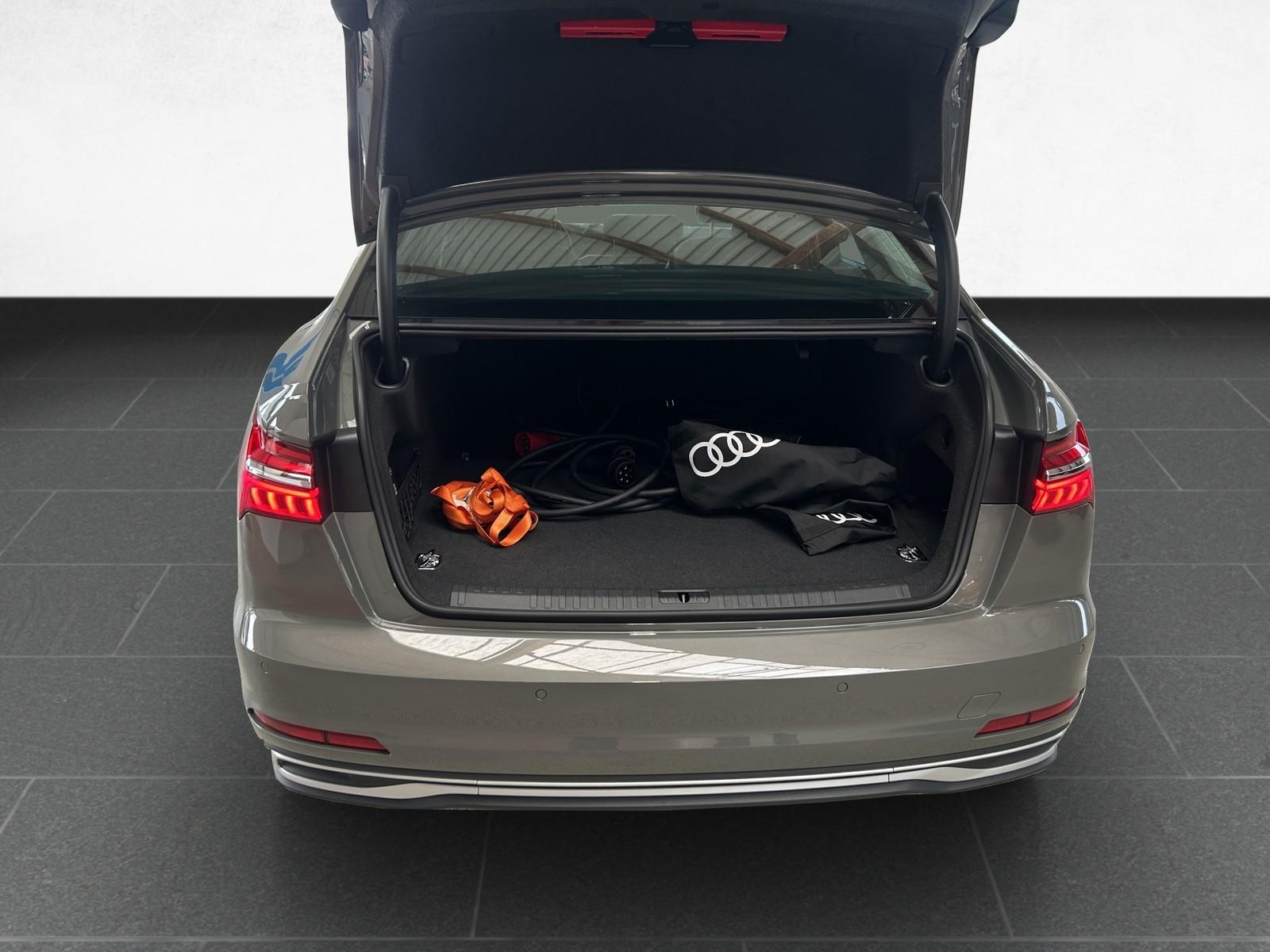 Audi A6 Hybride Quattro S-Tronic Sedan