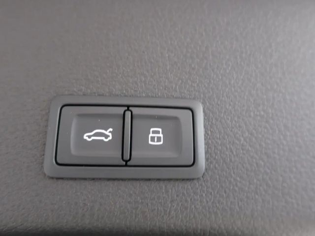 Audi Q8 e-tron 55 Quattro S-Line