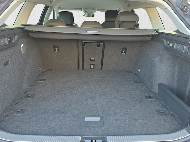 Skoda Superb 2.0 TDI Combi Selection