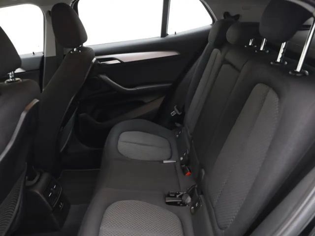 BMW X2 AUTOMAAT - NAVI - LED