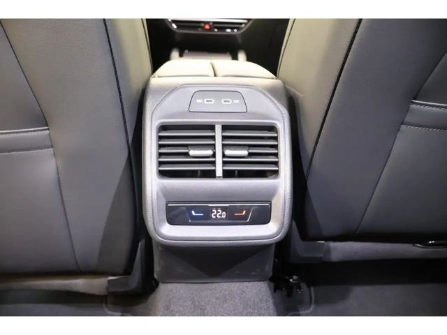 Volkswagen Passat 2.0 TDI R-Line Variant