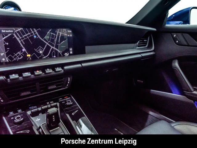 Porsche 992 Cabrio Carrera GTS