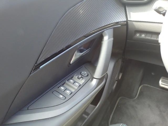 Peugeot E-2008 GT-Line