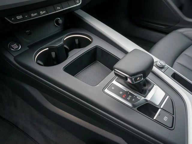 Audi A4 40 TDI Quattro S-Line