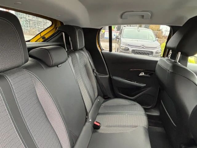 Peugeot 208 Allure Pack