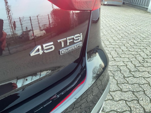 Audi A4 45 TFSI Avant Quattro S-Tronic