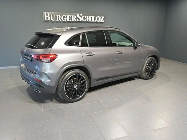 Mercedes-Benz GLA 250 AMG Line