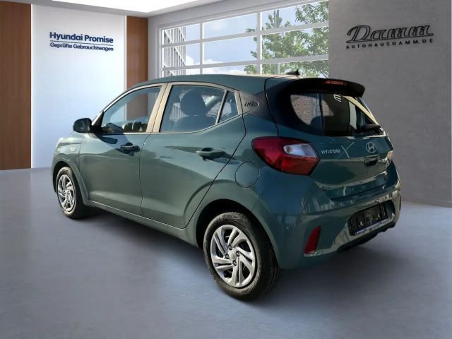 Hyundai i10 2WD Select
